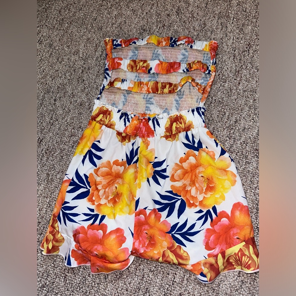 Romper - Picture 2 of 2